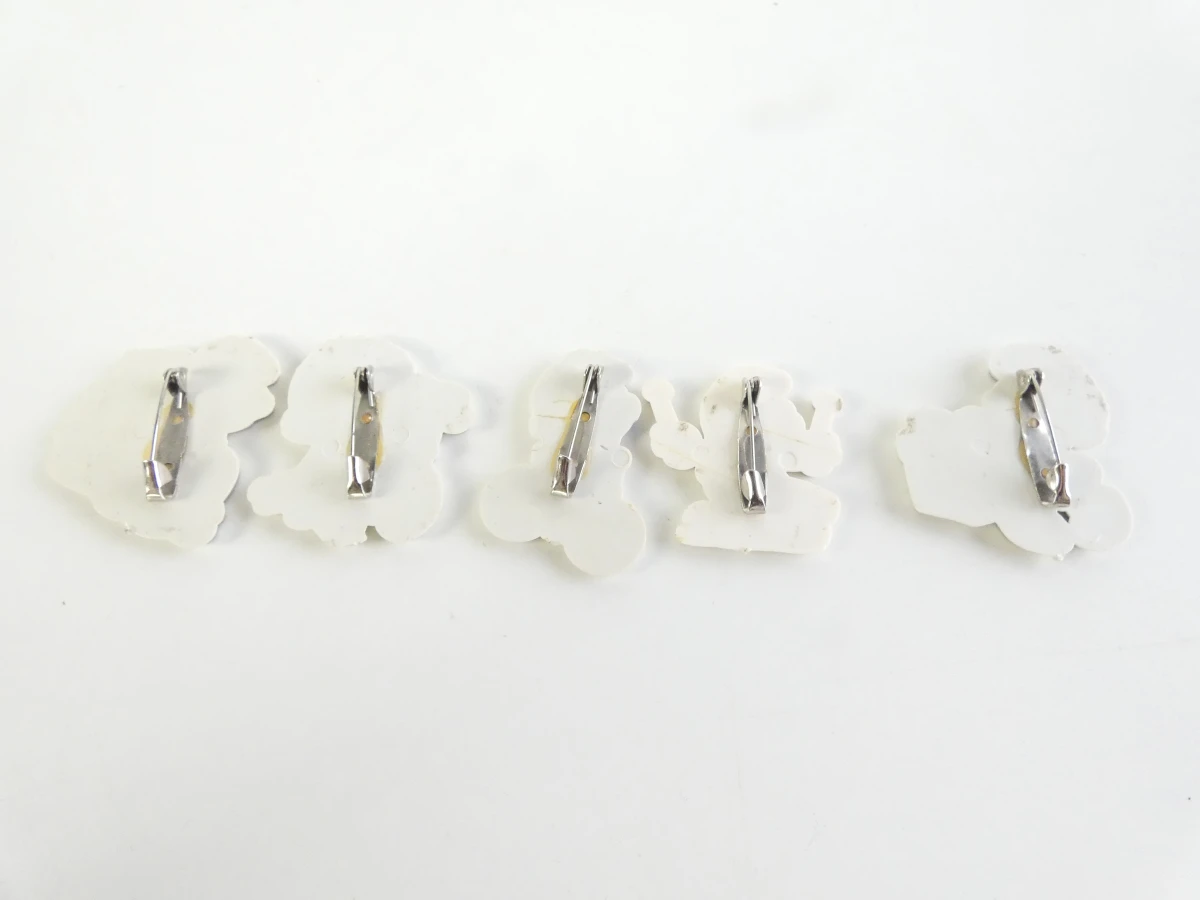 Set van 22 Smurfen figuurtjes en 5 pins