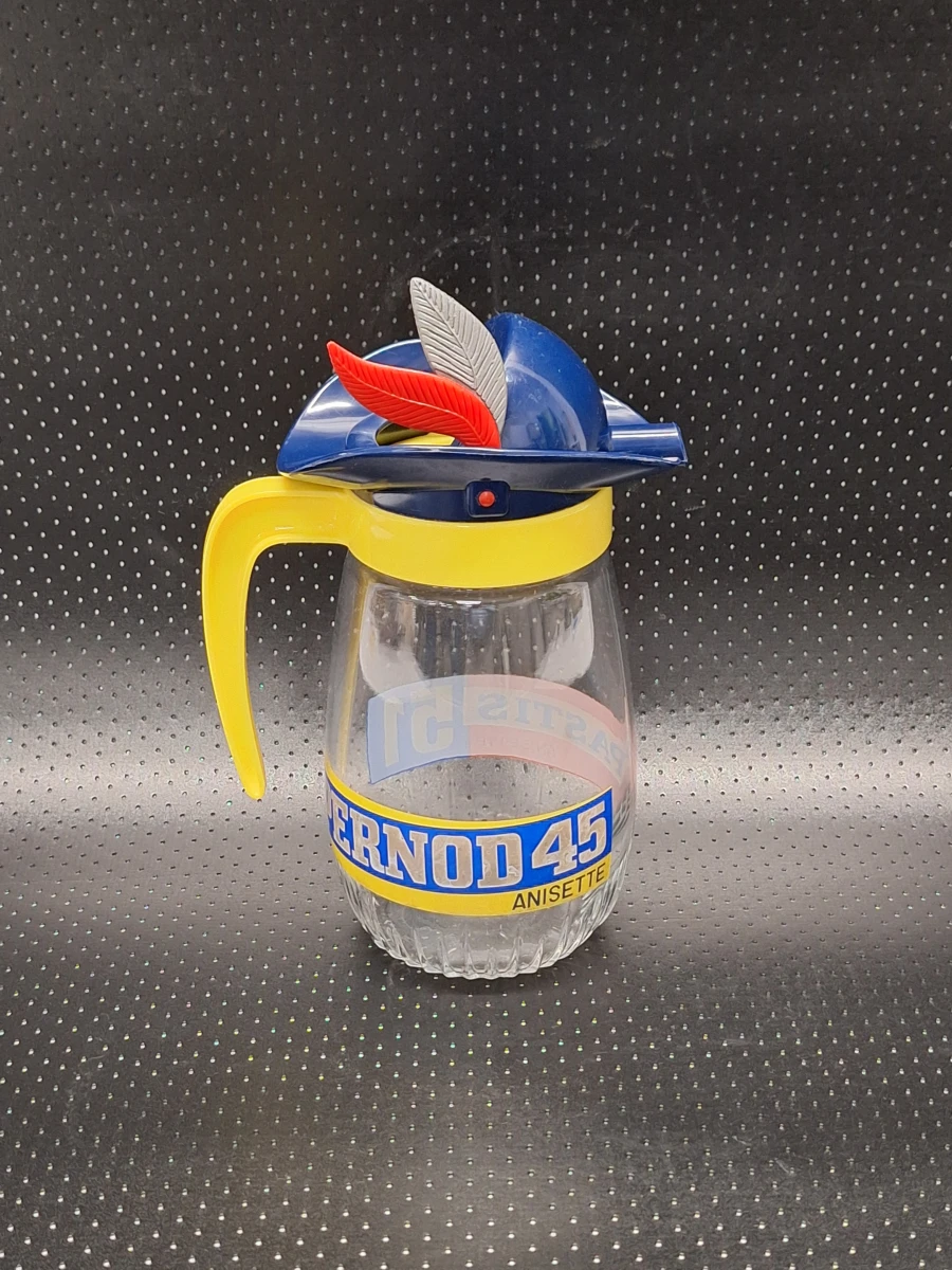 Iconische vintage Pernod 45 & Pastis 51 reclamekaraf