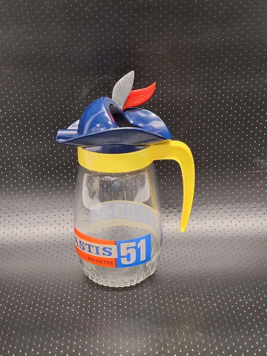 Iconische vintage Pernod 45 & Pastis 51 reclamekaraf