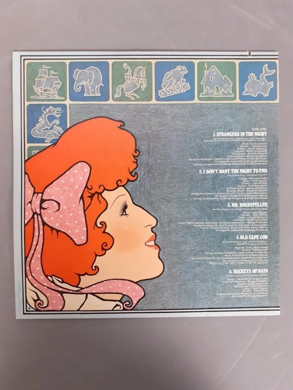 Vinyl: Duo Bette Midler albums