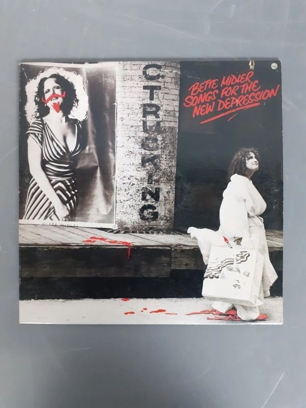 Vinyl: Duo Bette Midler albums