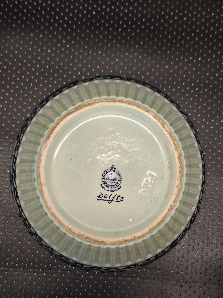 Prachtige vintage Delfts blauwe bloempot - Royal Sphinx Maastricht