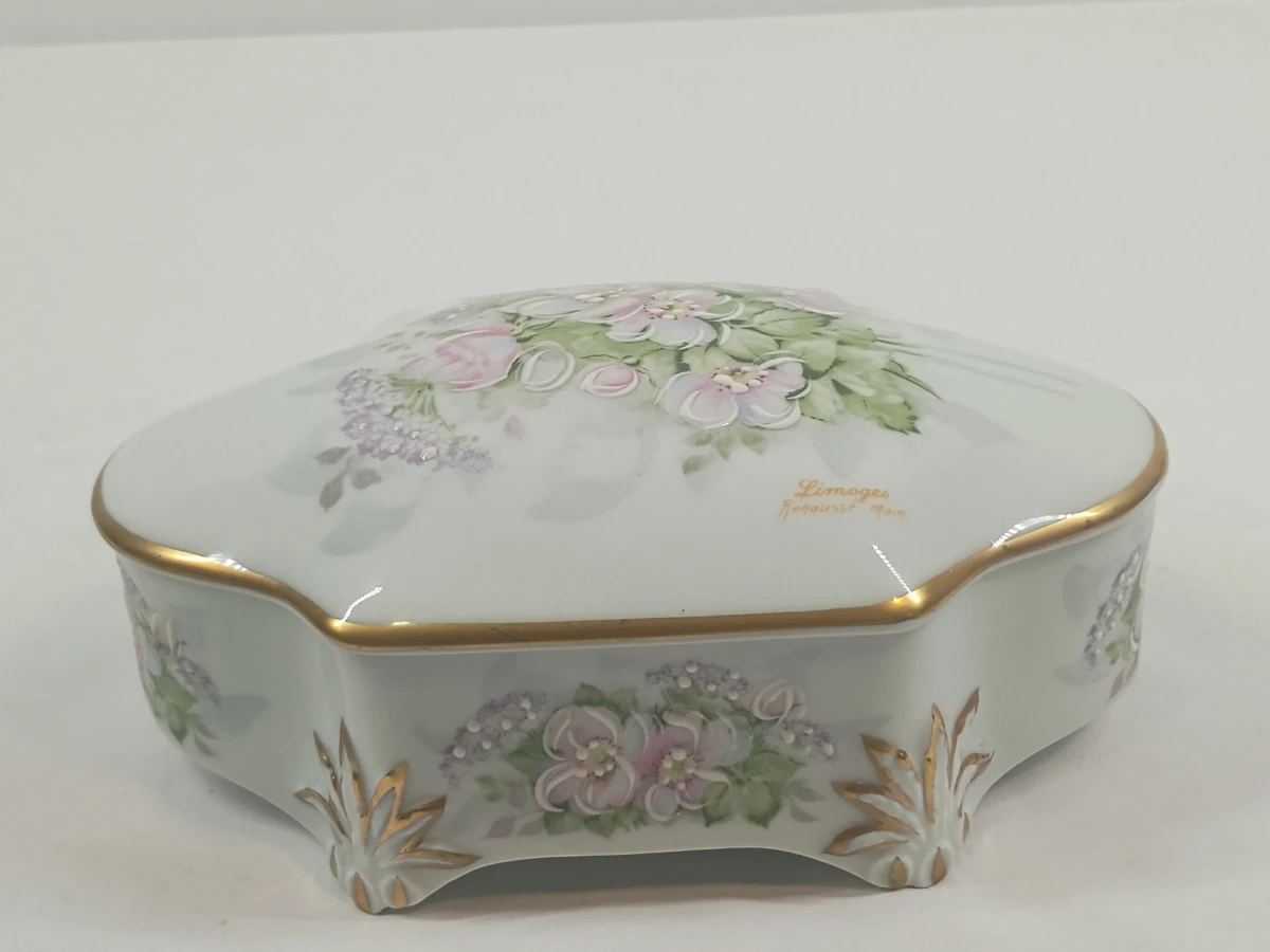 Porseleinen geschenk- en presentatieset 11-delig, deels 'Gilis' collectie