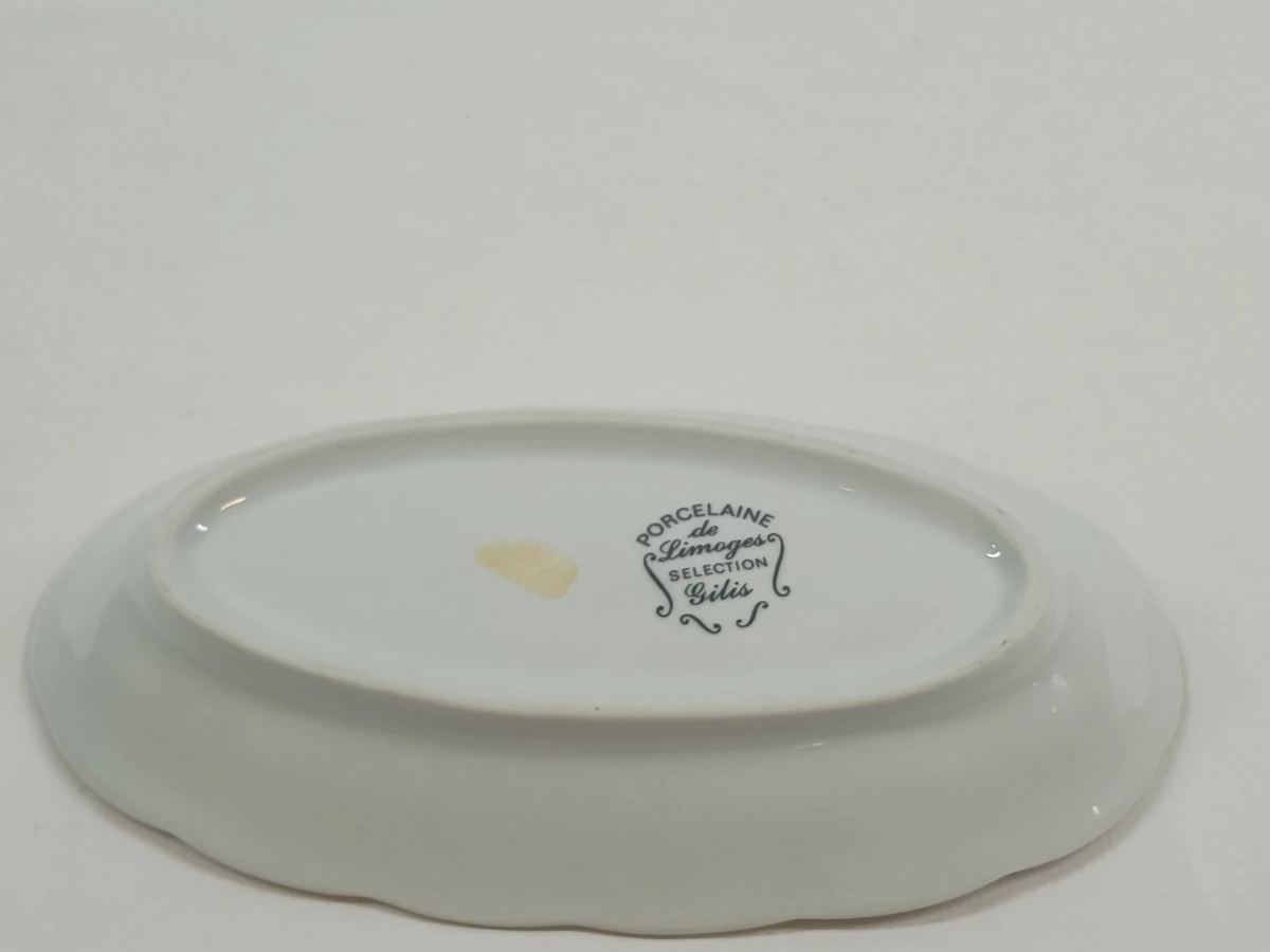 Porseleinen geschenk- en presentatieset 11-delig, deels 'Gilis' collectie