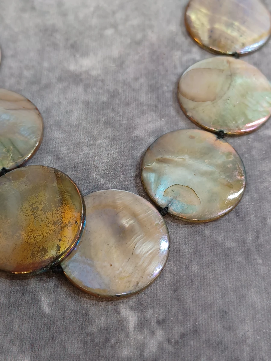 Vintage set Pauaschelp sieraden met zilveren ketting