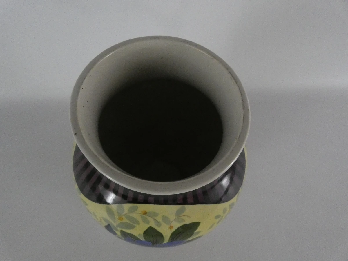 Vaas met bloemmotief van Villeroy & Boch