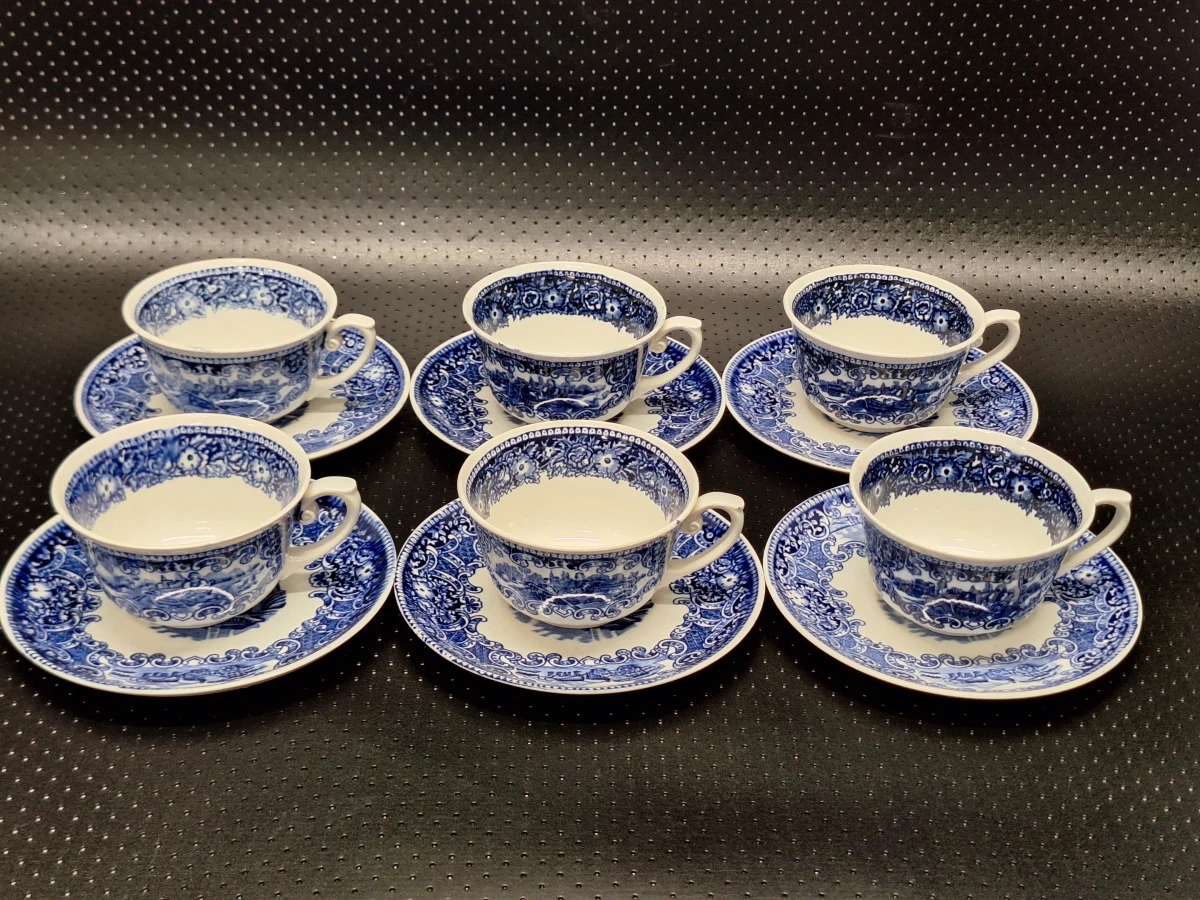 15 delig theeservies - Petrus Regout Maastricht - ‘Cambridge Blue’