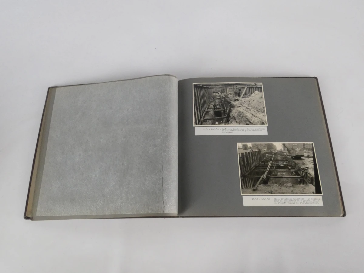Set oude fotoalbums en documenten over bouw en waterwerken