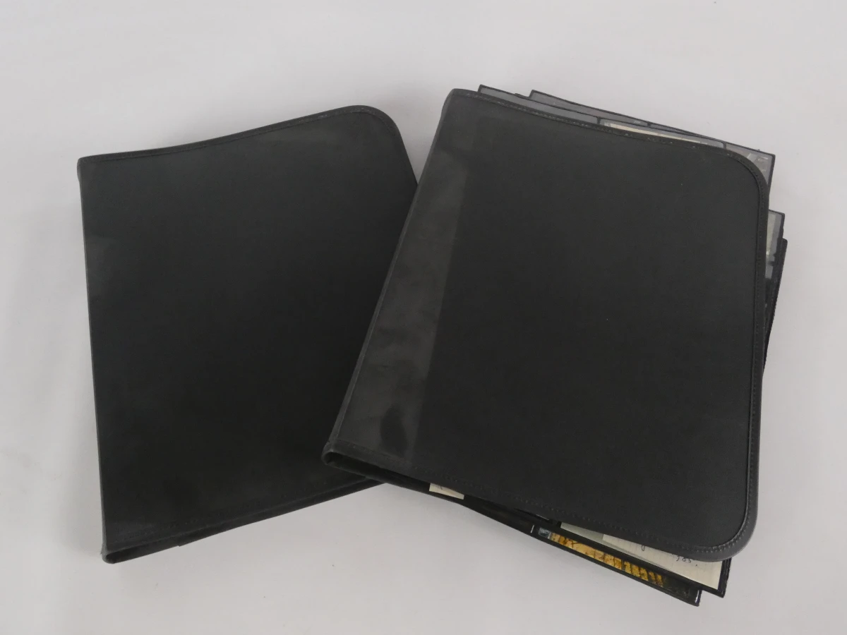 Set oude fotoalbums en documenten over bouw en waterwerken