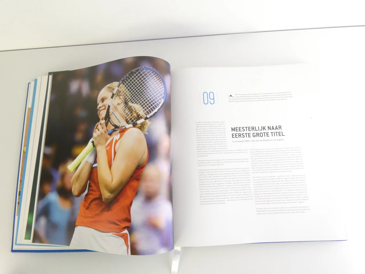 Boek over Kim Clijsters met handtekening