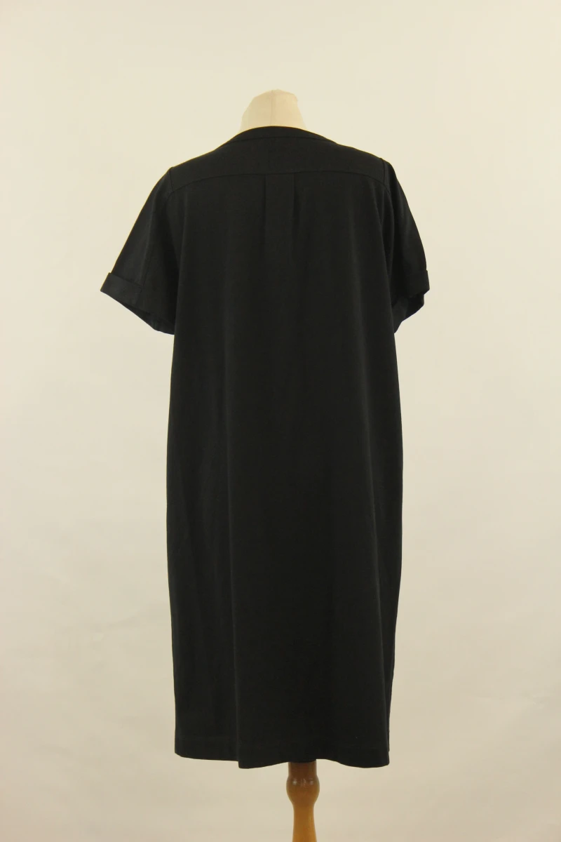 A.P.C. - zwarte oversized jurk met korte mouwen