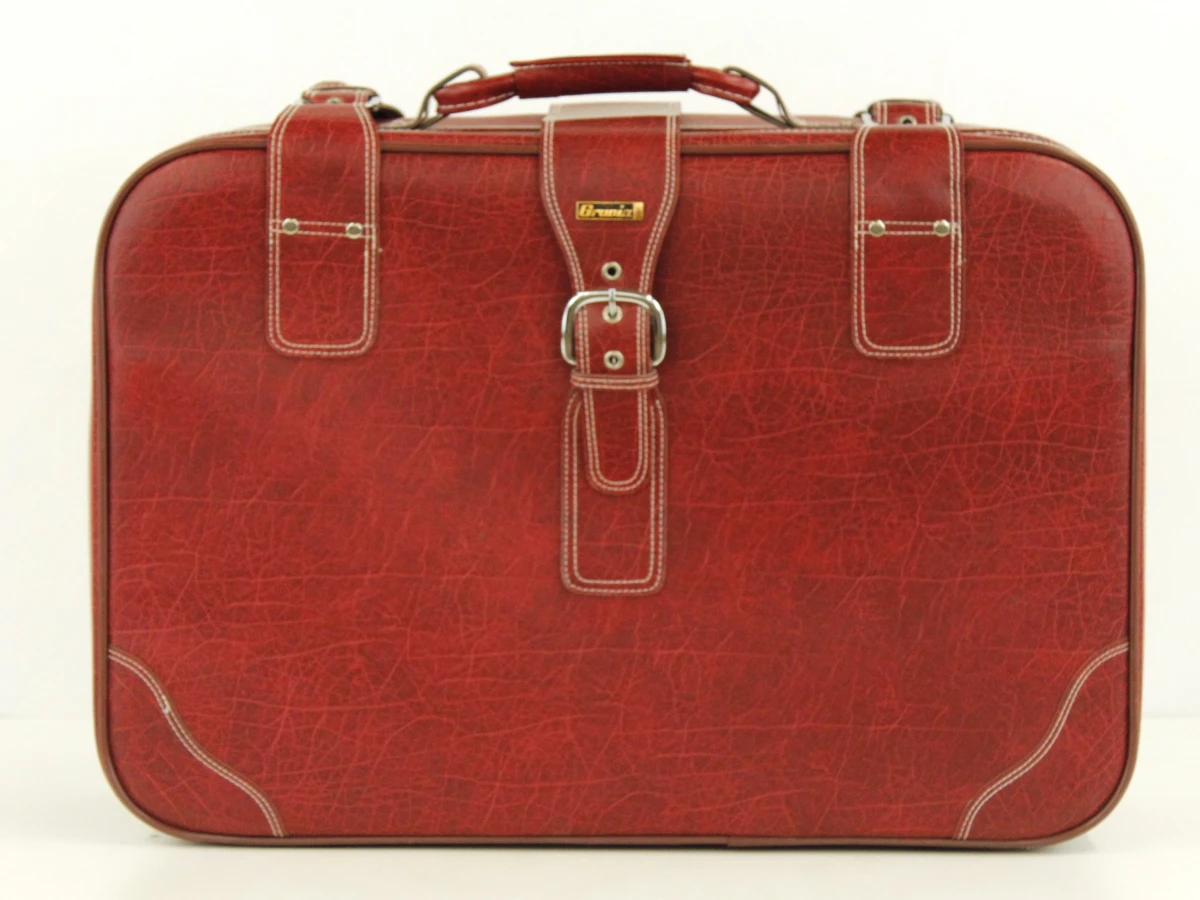 Set van 4 vintage rode reiskoffers