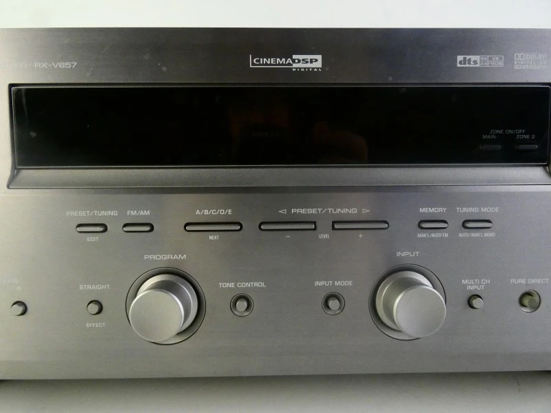 Yamaha RX-V657 AV-receiver