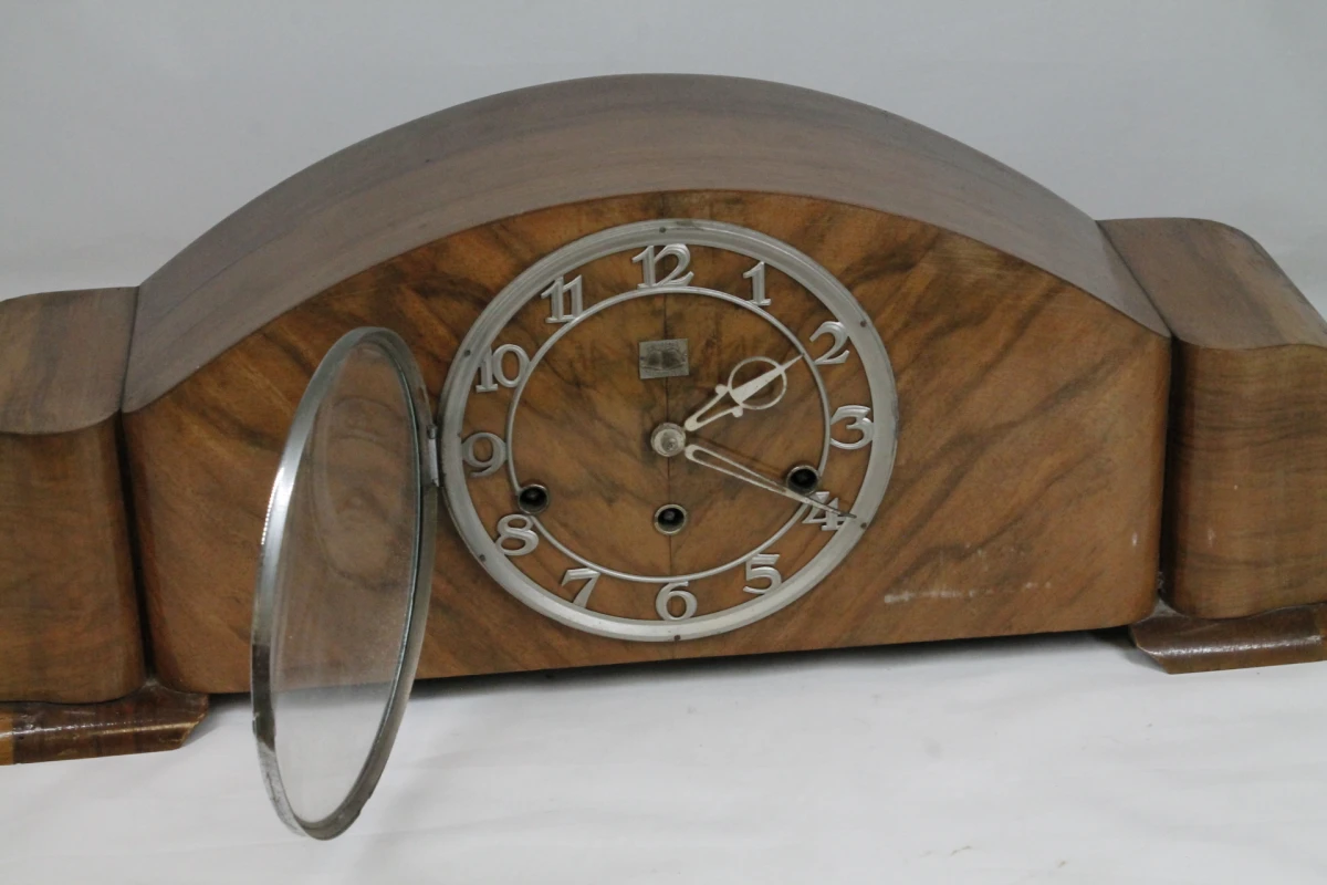 Vintage klassieke Art Deco schouwklok (Westminster)