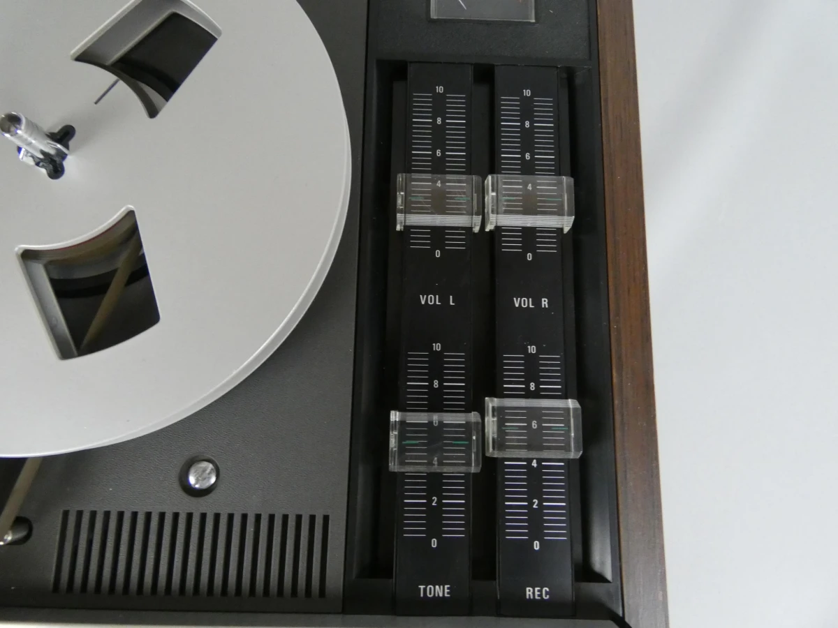 Philips N4414 stereo bandrecorder