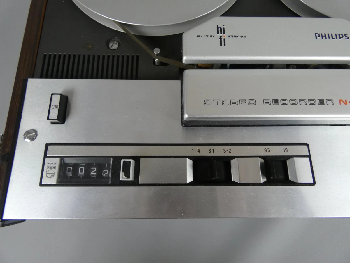 Philips N4414 stereo bandrecorder