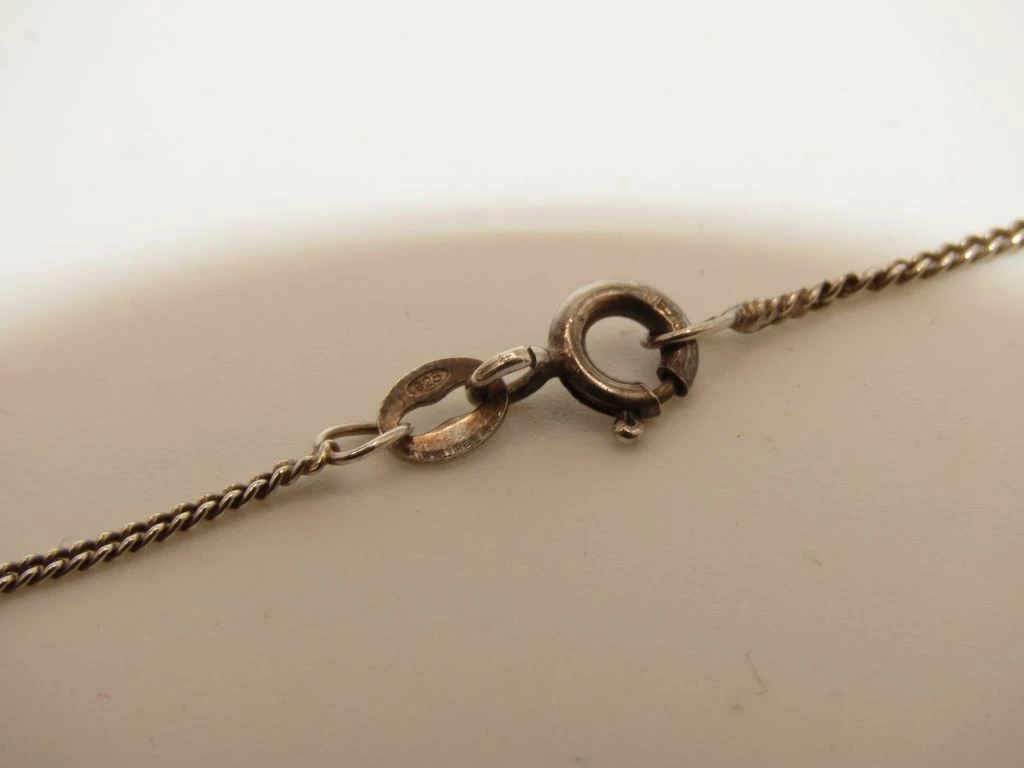 Zilveren hanger met ketting