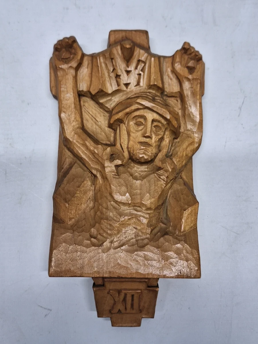 Prachtige hand gestoken houten kruiswegset uit Oberammergau - 14 staties