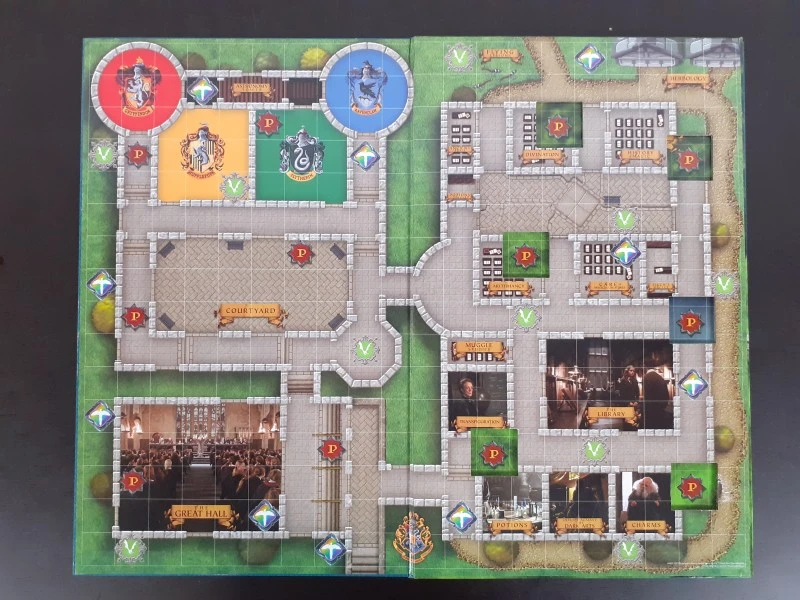 Bordspel: Harry Potter: Magical Beasts Board Game