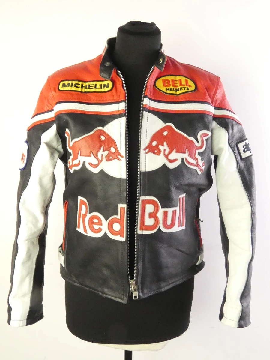 Leren motorjas met Red Bull opdruk maat 24 – kavel bij De Kringwinkel, Heverlee