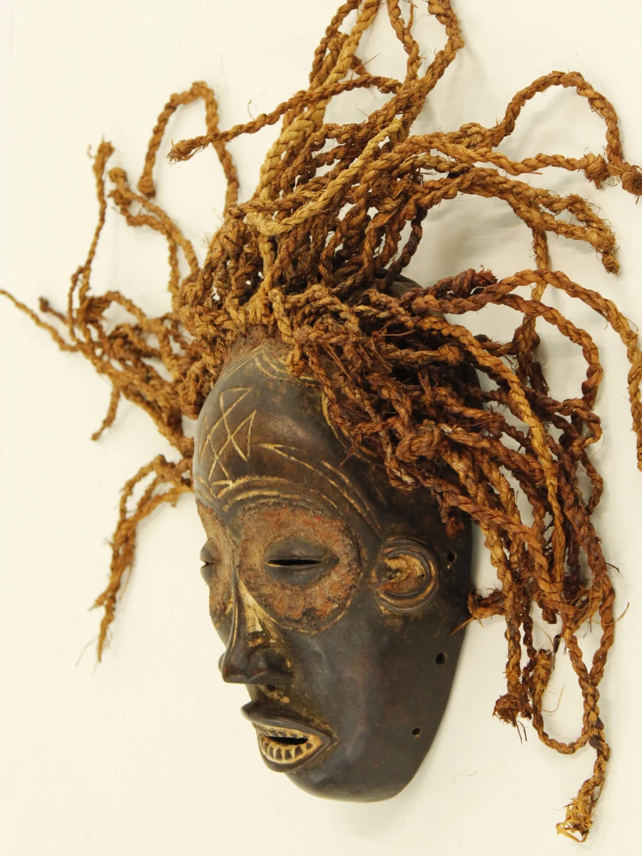 XL Chokwe Masker Mwana Pwo met hoofdtooi & vlechten
