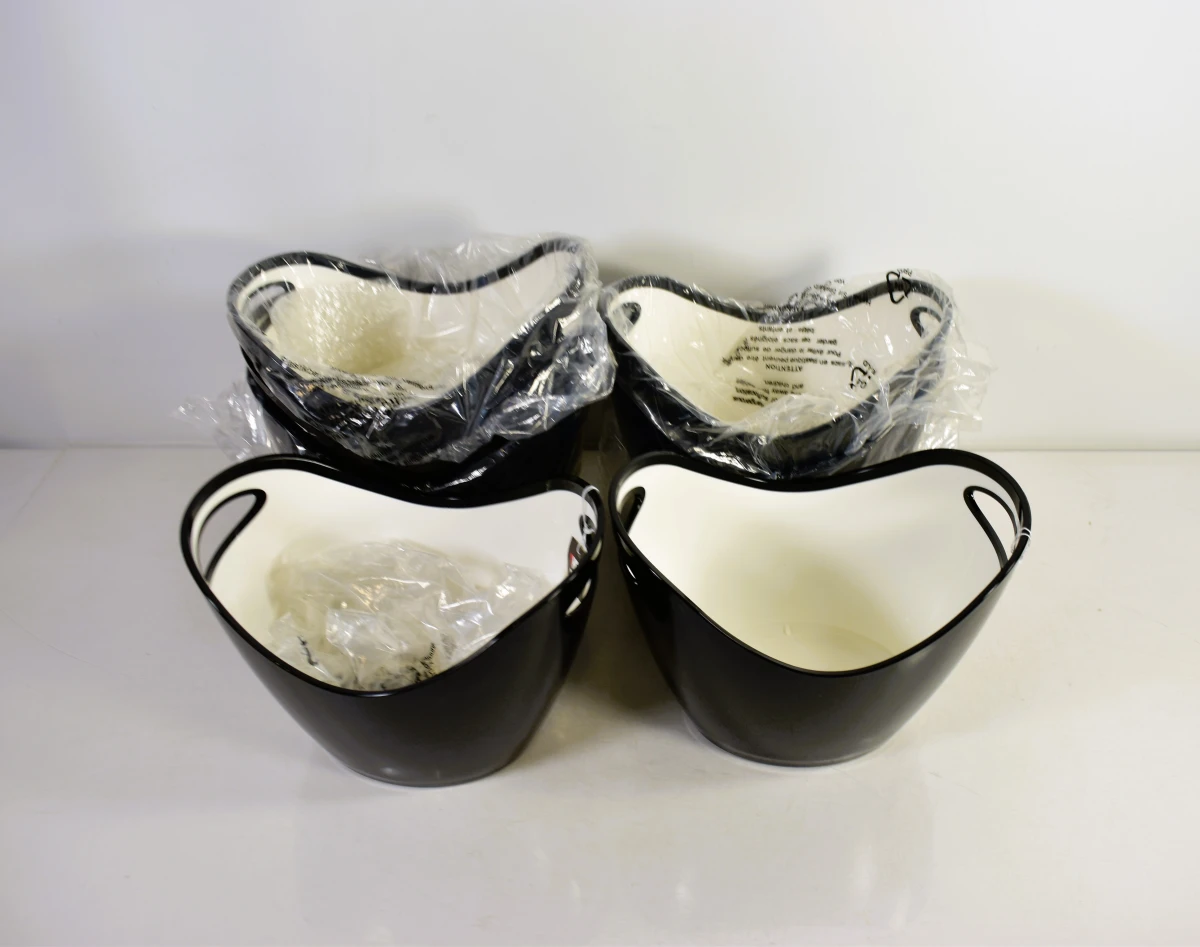 Set van 7 moderne ijsemmers zwart/wit kunststof met handgrepen