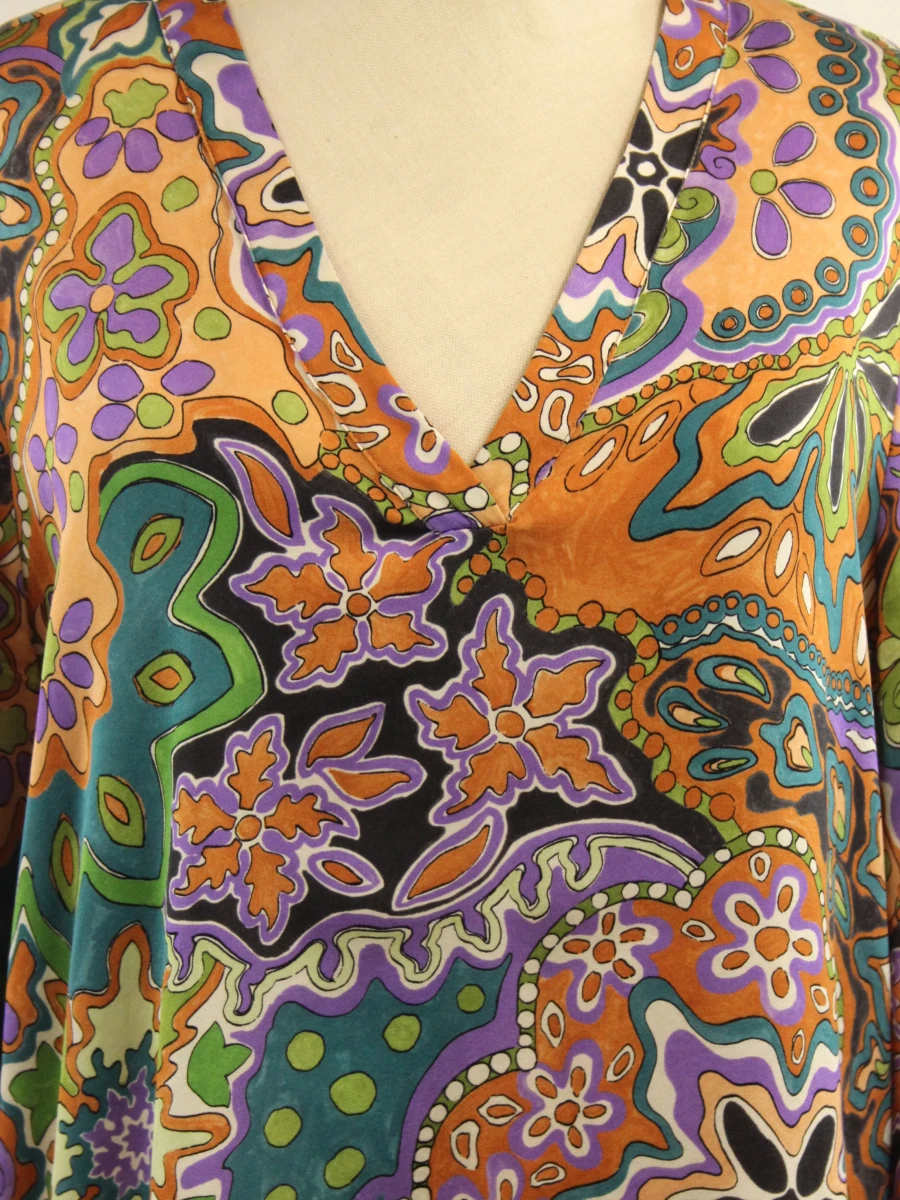 Momonì - zijden blouse met kleurrijke print