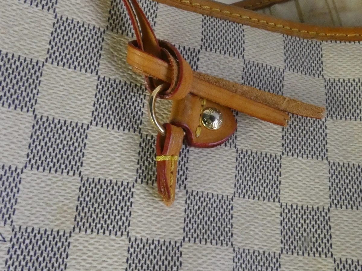 Louis Vuitton grote handtas met ruitpatroon en leren details