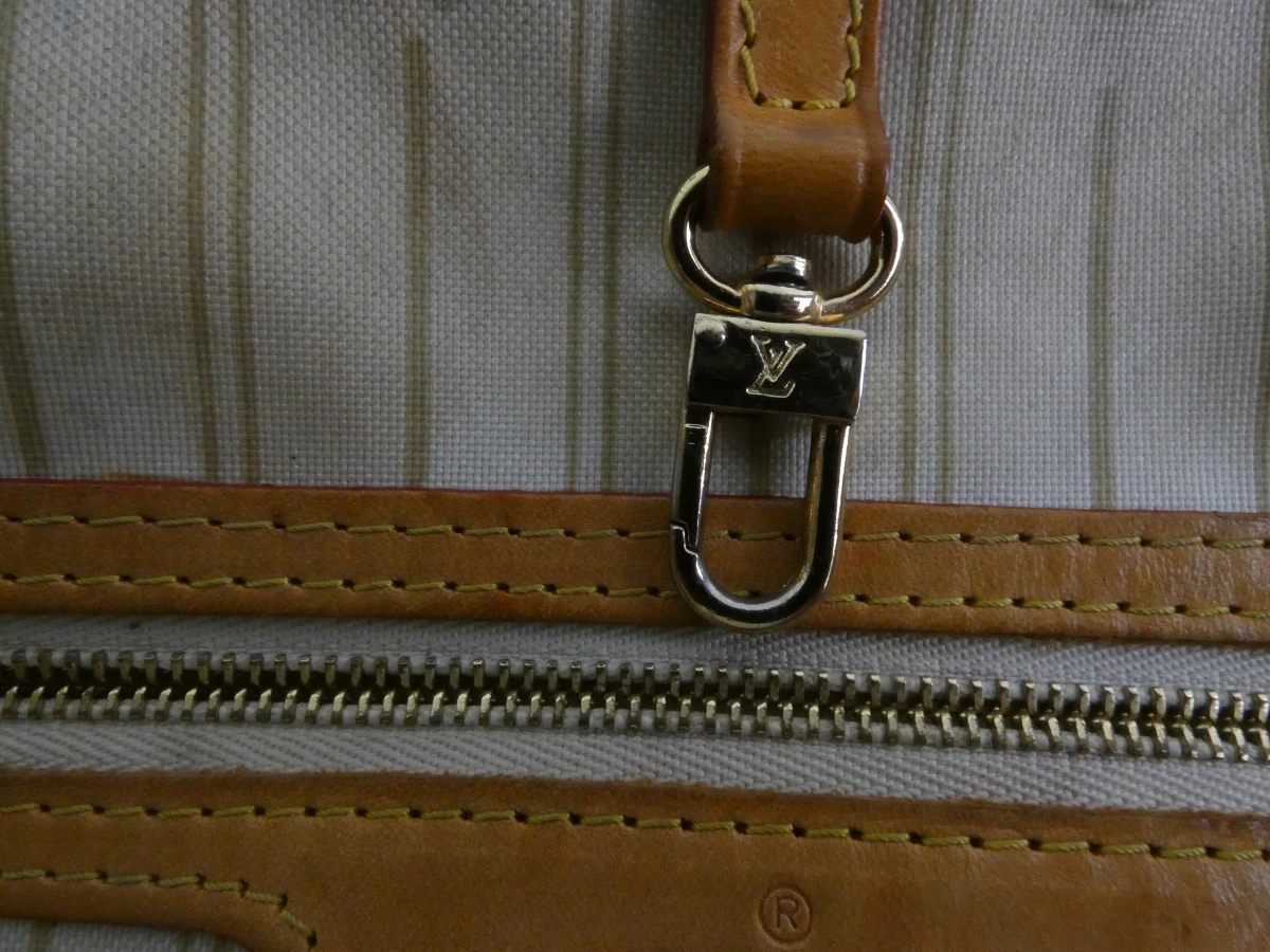 Louis Vuitton grote handtas met ruitpatroon en leren details