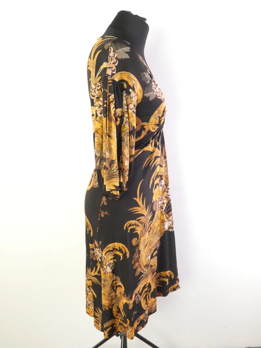 Dames jurk met barokprint en halflange mouwen