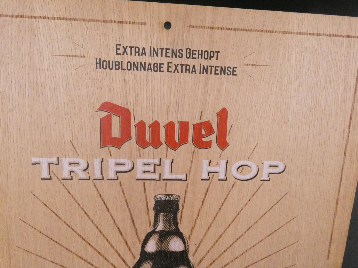 Set van 10 Duvel bierglazen met houten bord en metalen bord