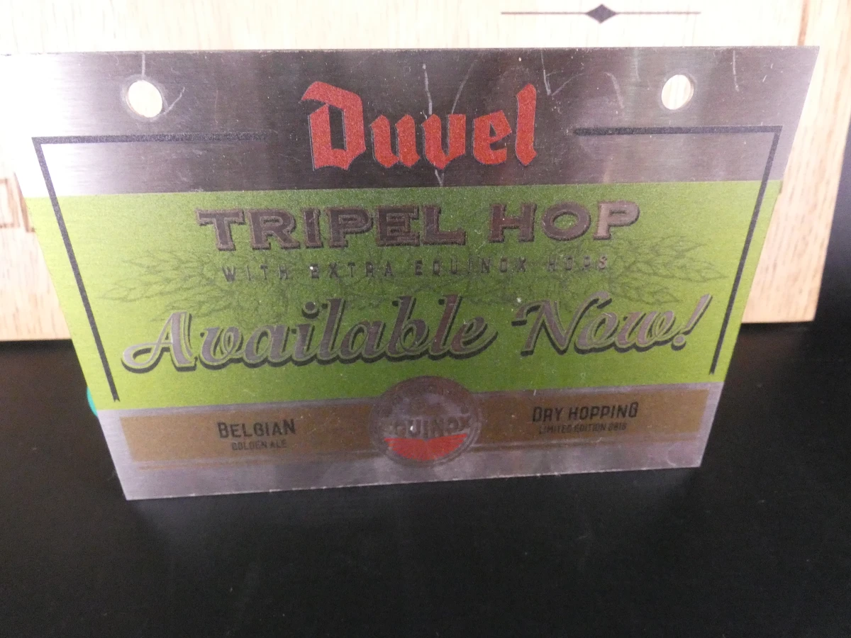 Set van 10 Duvel bierglazen met houten bord en metalen bord