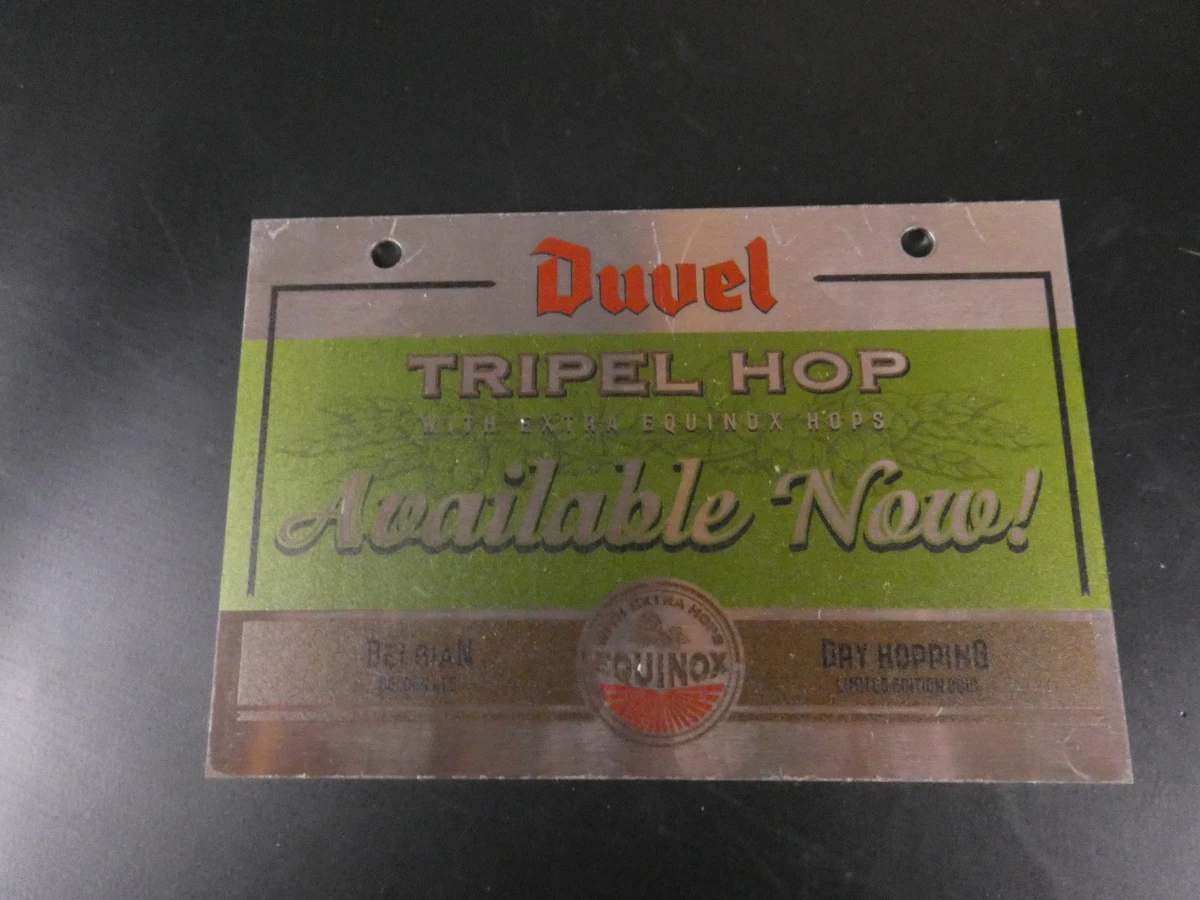 Set van 10 Duvel bierglazen met houten bord en metalen bord