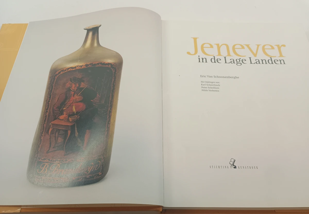 Boek 'Jenever in de Lage Landen'