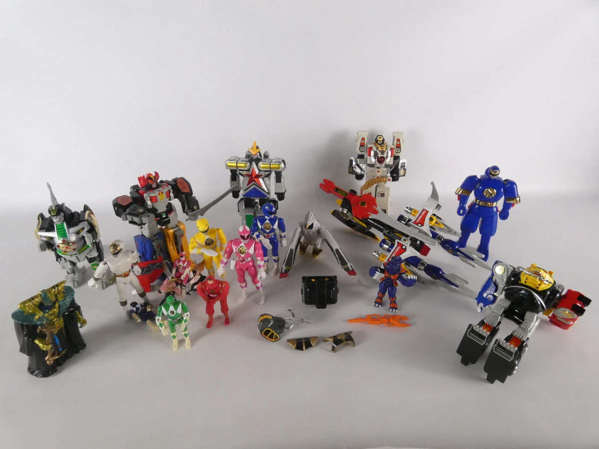 Set vintage Power Rangers en robotfiguren met accessoires
