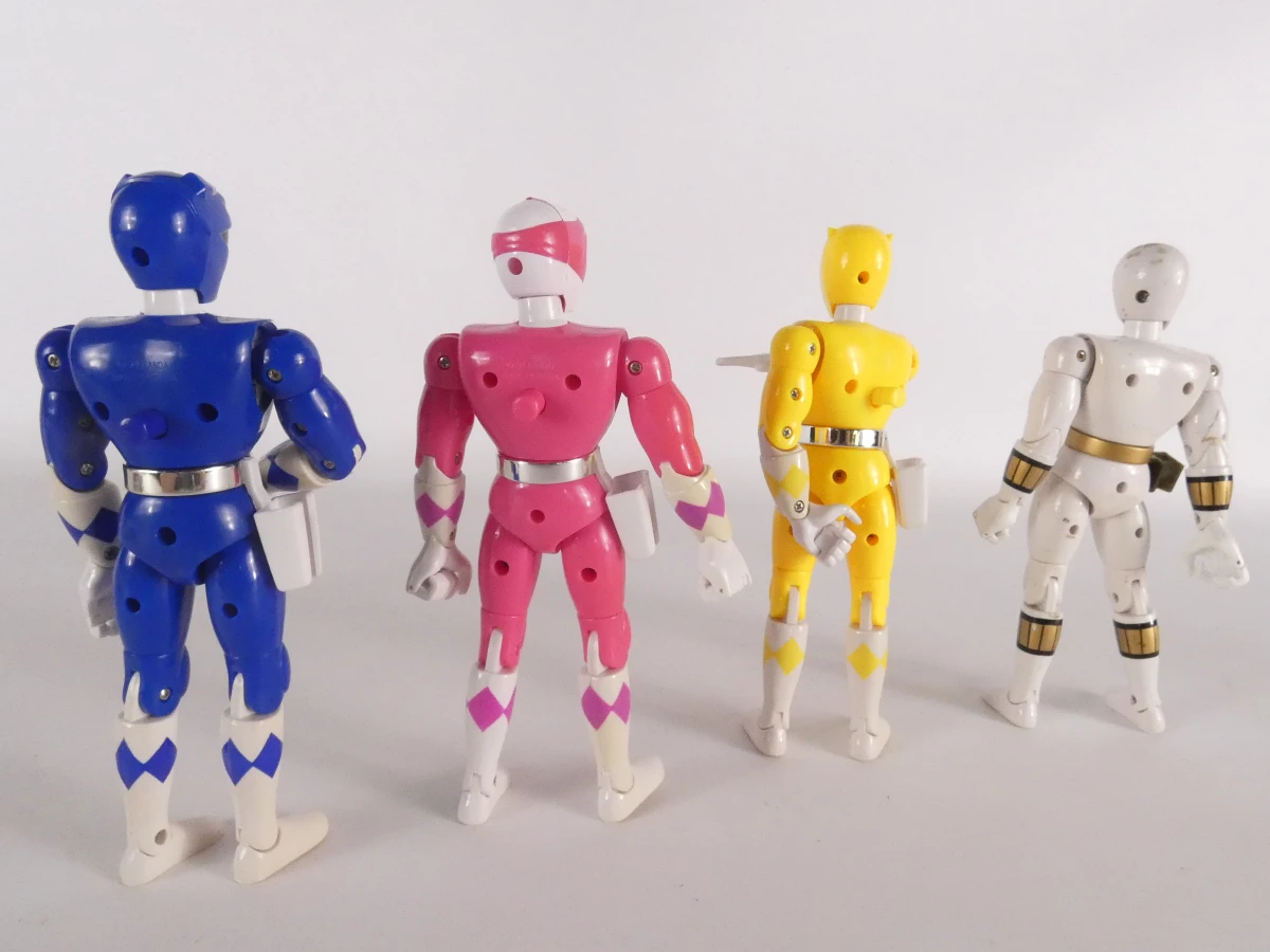Set vintage Power Rangers en robotfiguren met accessoires