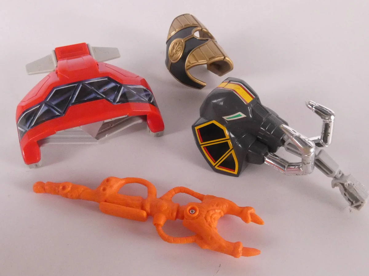 Set vintage Power Rangers en robotfiguren met accessoires