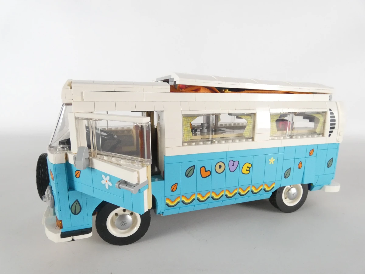 Bouwset  LEGO Volkswagen T2 Kampeerbus (10279) + LEGO Friends 42663 Camper