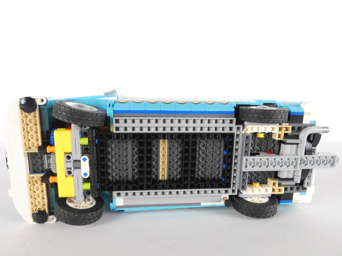 Bouwset  LEGO Volkswagen T2 Kampeerbus (10279) + LEGO Friends 42663 Camper