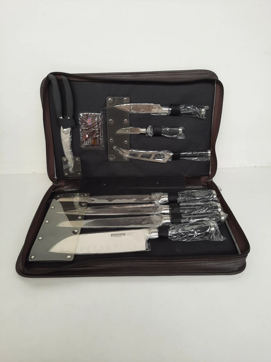 Luxe Keukenset: Novaline "Authentic Master Cooking" Messenset & 12-Persoons Bestekset in Koffers (Nieuwstaat)