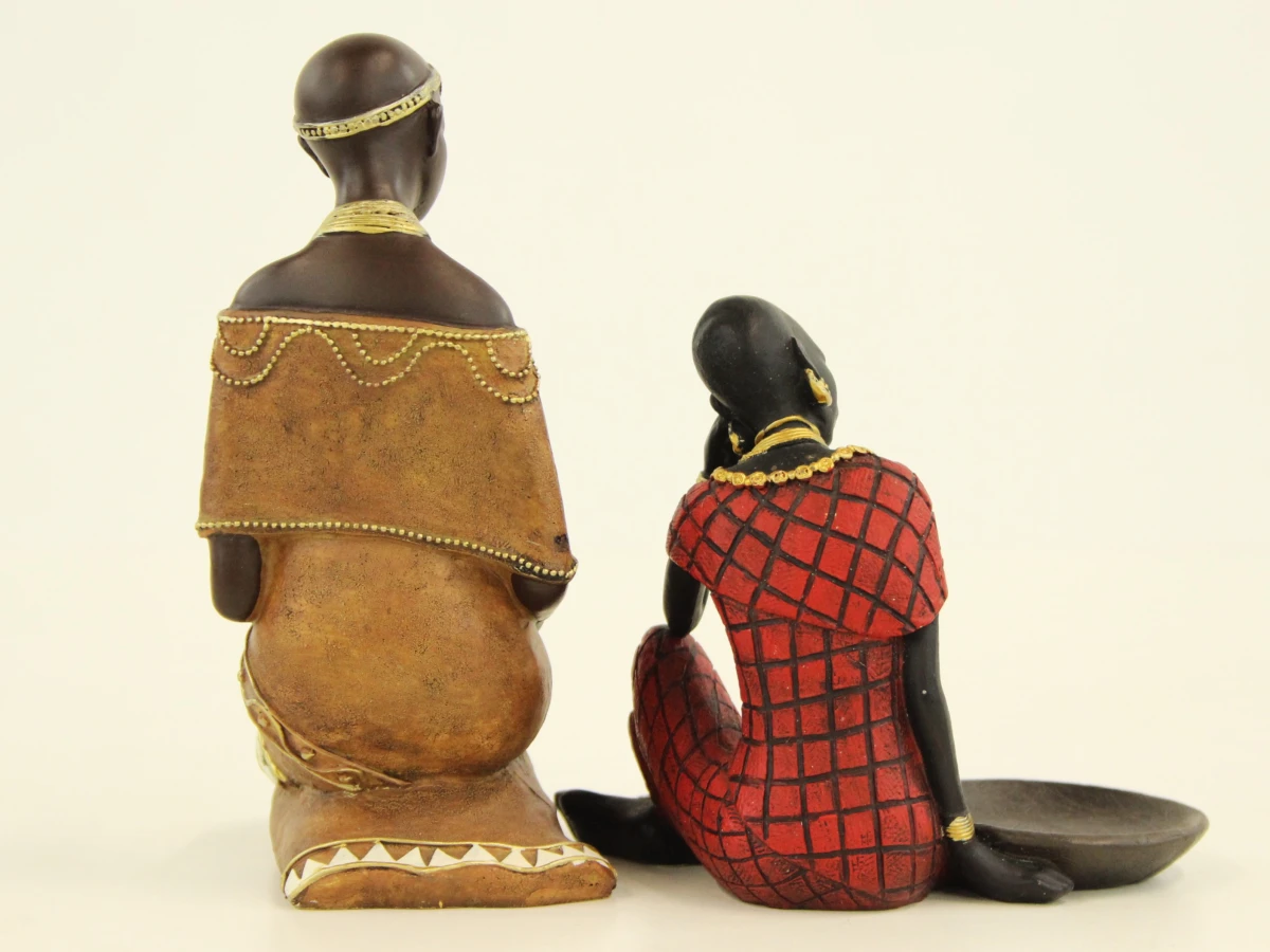 Set van 2 decoratieve Afrikaanse beeldjes