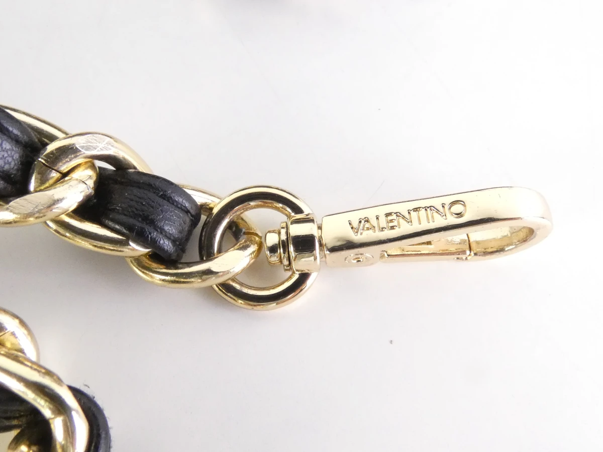 Zwarte Valentino schoudertas met goudkleurige ketting