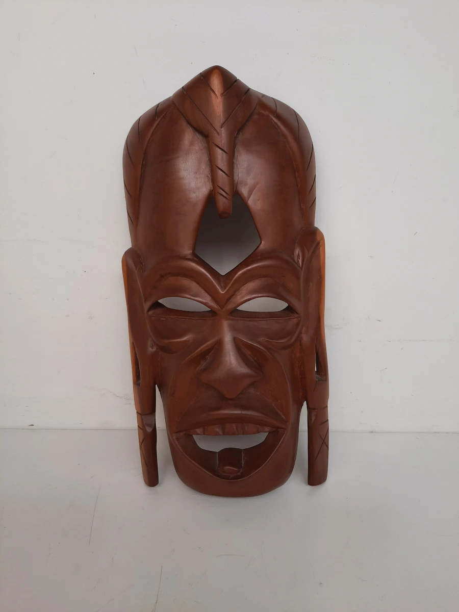 Handgesneden Tribaal Houten Masker – Authentieke Etnische Wanddecoratie