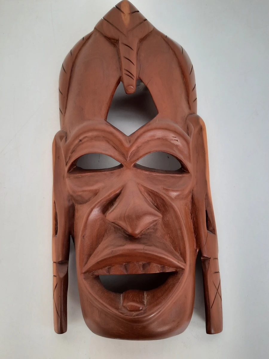Handgesneden Tribaal Houten Masker – Authentieke Etnische Wanddecoratie