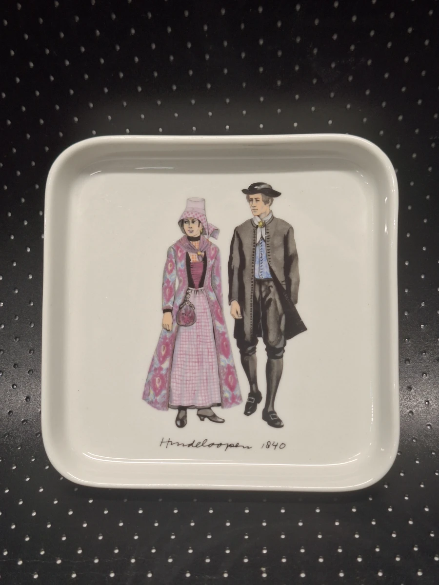 Vintage Villeroy & Boch gebakset - Nederlandse klederdrachten (6-delig)