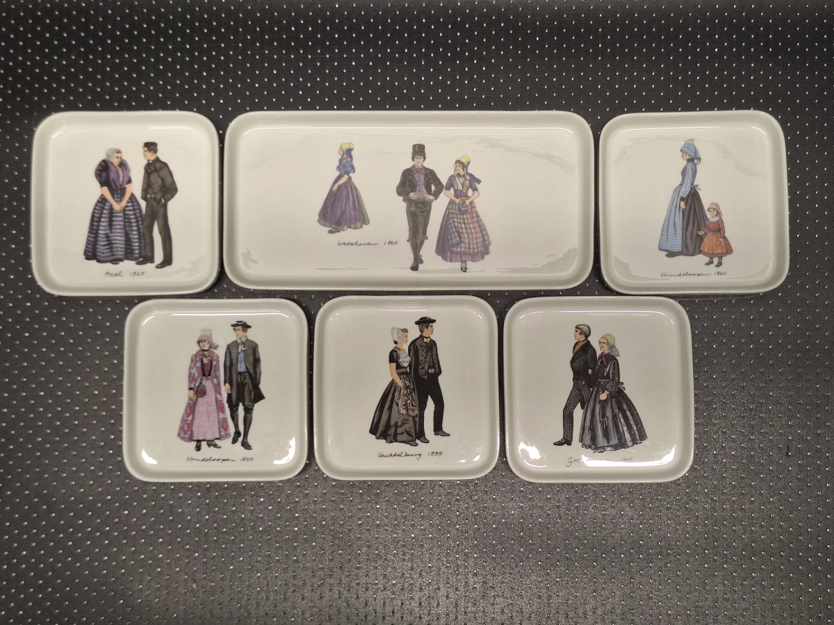 Vintage Villeroy & Boch gebakset - Nederlandse klederdrachten (6-delig)