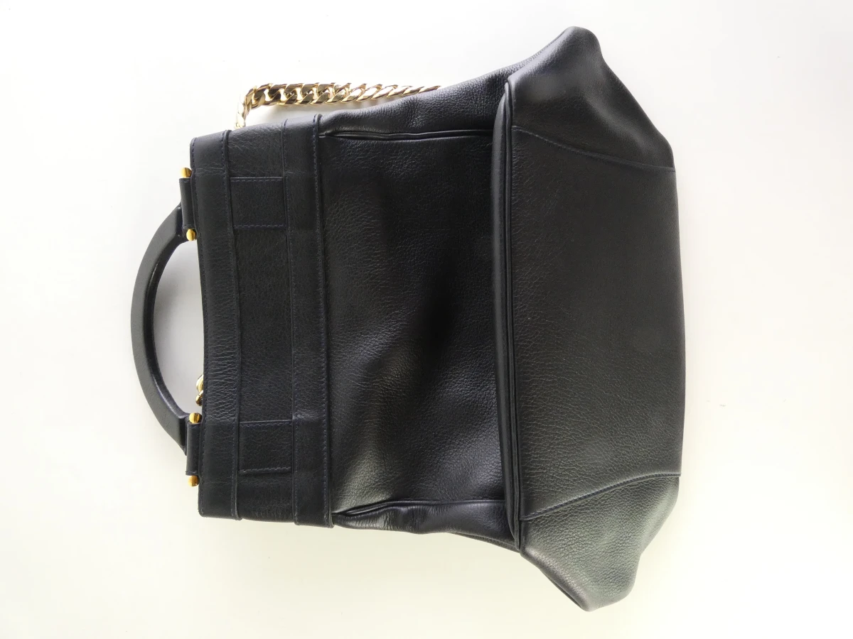 Delvaux leren handtas met gouden details
