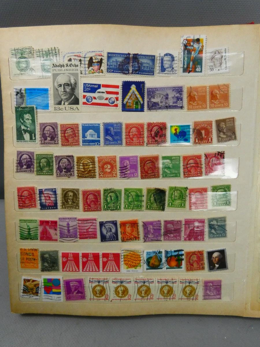 Postzegelalbum met postzegels van USA