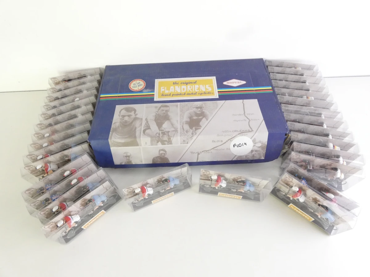 Set van 30 metalen Flandriens wielrenners in doos