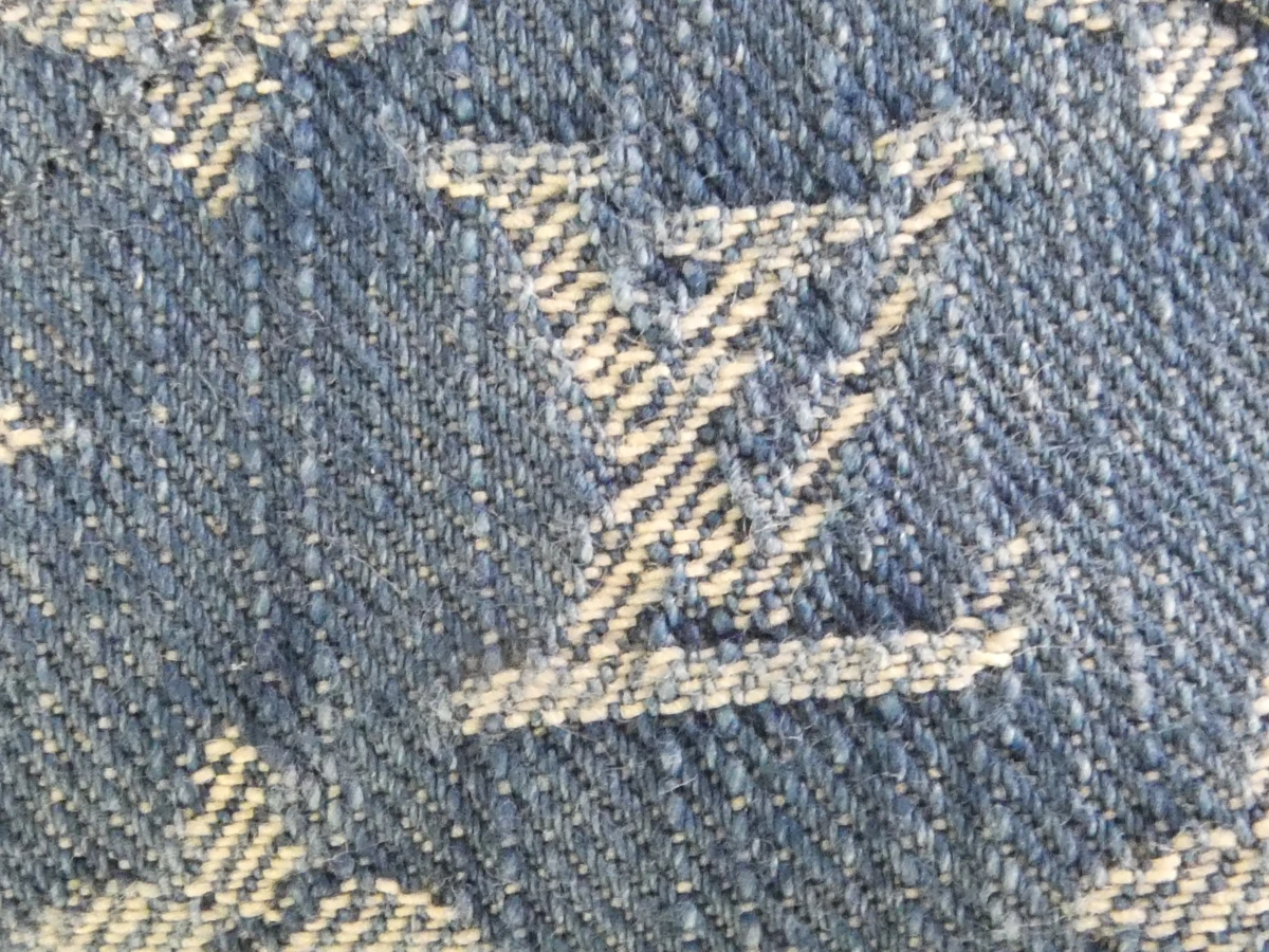 LOUIS VUITTON Denim Blue Sneakers – Maat 7